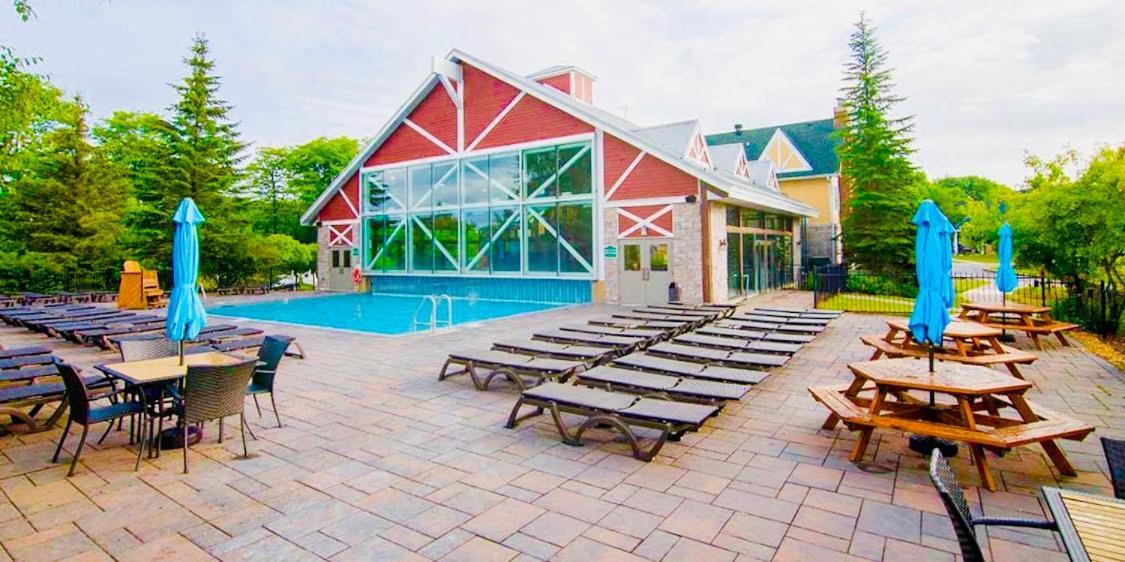 Hillside Haven: Carriage Club Resort Retreat Edgar Ngoại thất bức ảnh