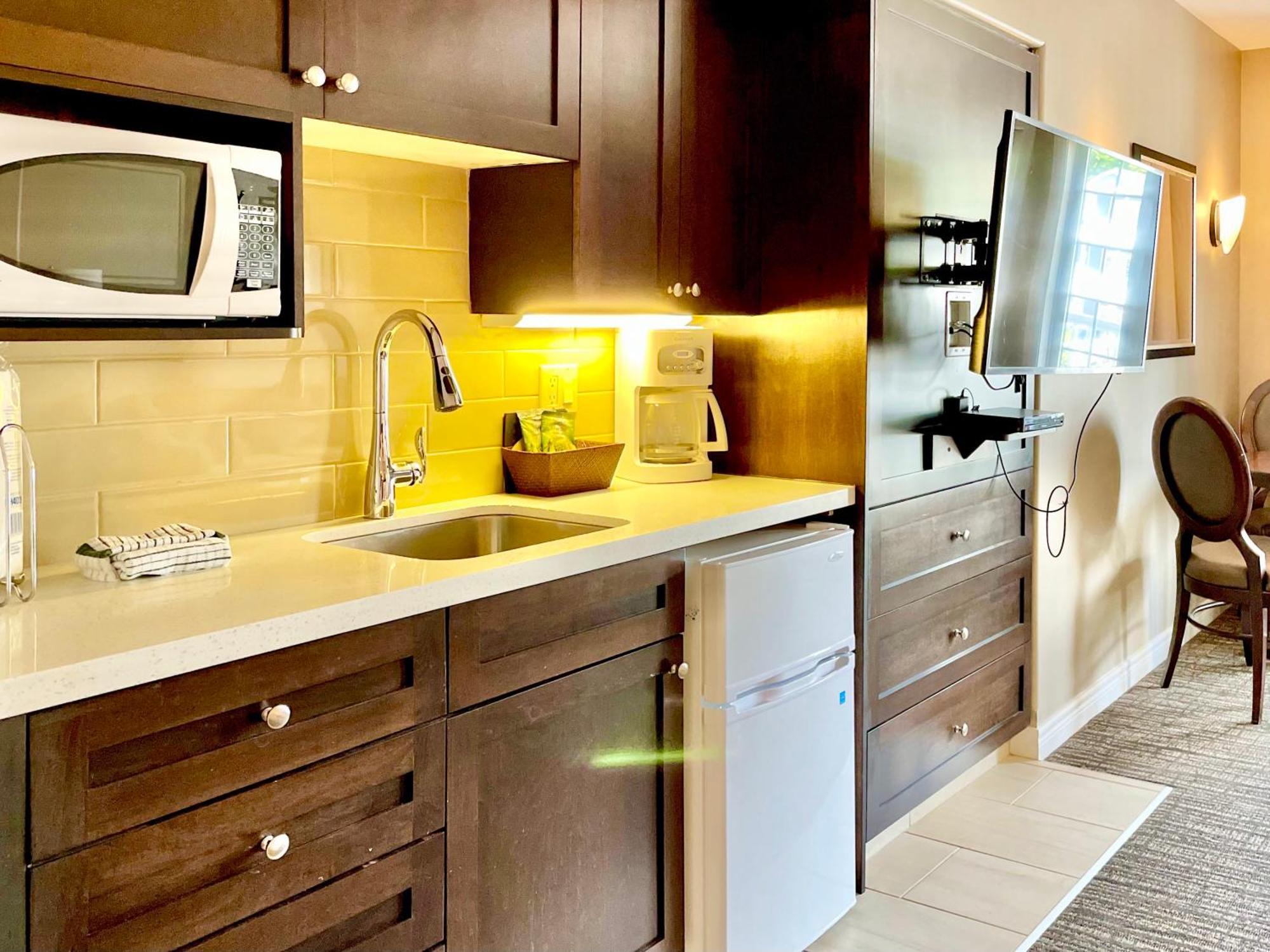 Hillside Haven: Carriage Club Resort Retreat Edgar Ngoại thất bức ảnh